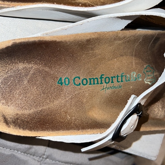 Comforfube sandals in white size 40 women’s excellent used condition - Picture 8 of 8